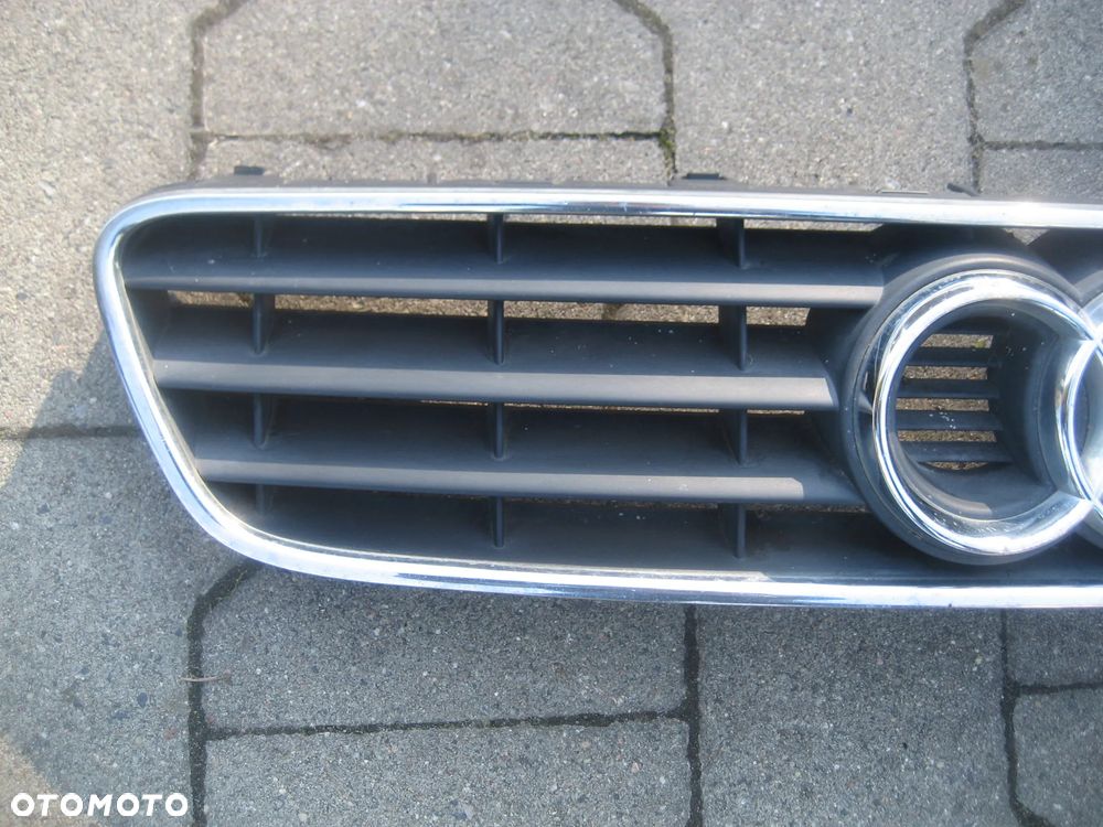 audi a3 8l0 96-99r atrapa grill 8l0807683 - 2