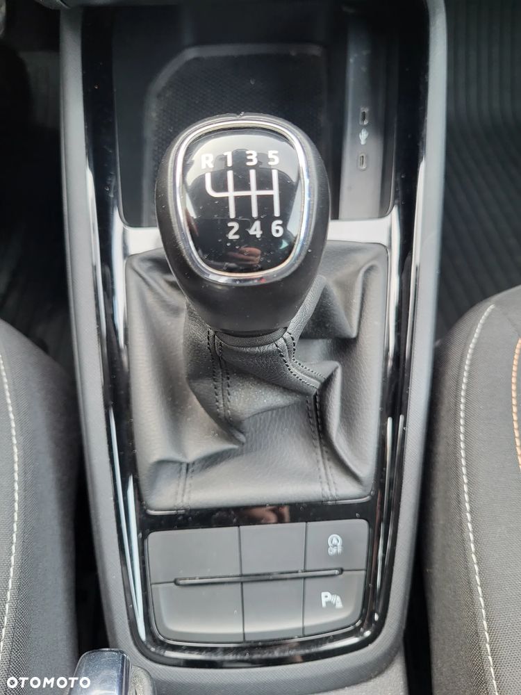 Skoda Kamiq 1.5 TSI Ambition - 25