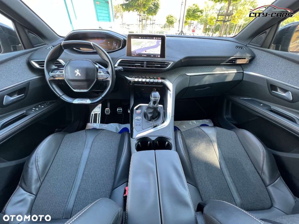 Peugeot 5008 - 16