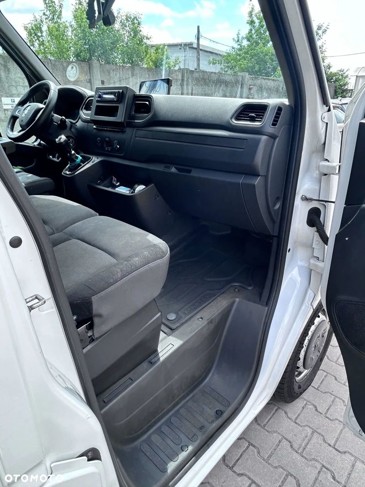 Renault Master - 10