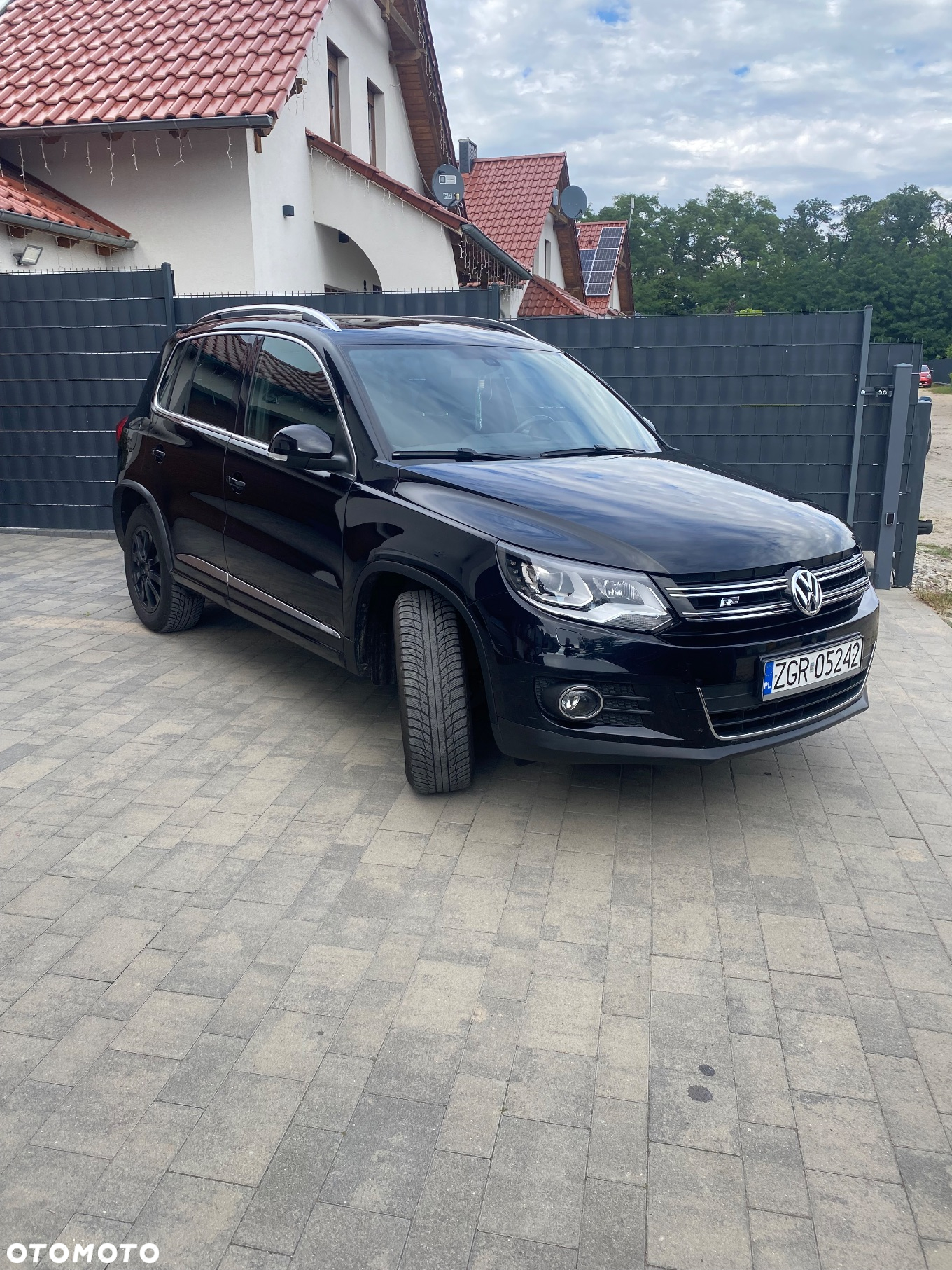 Volkswagen Tiguan 2.0 TDI 4Mot Perfectline R-Style - 6