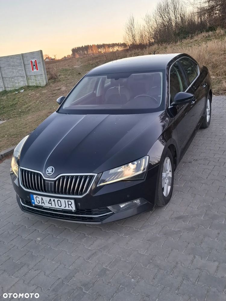 Skoda Superb 1.8 TSI Ambition DSG - 5