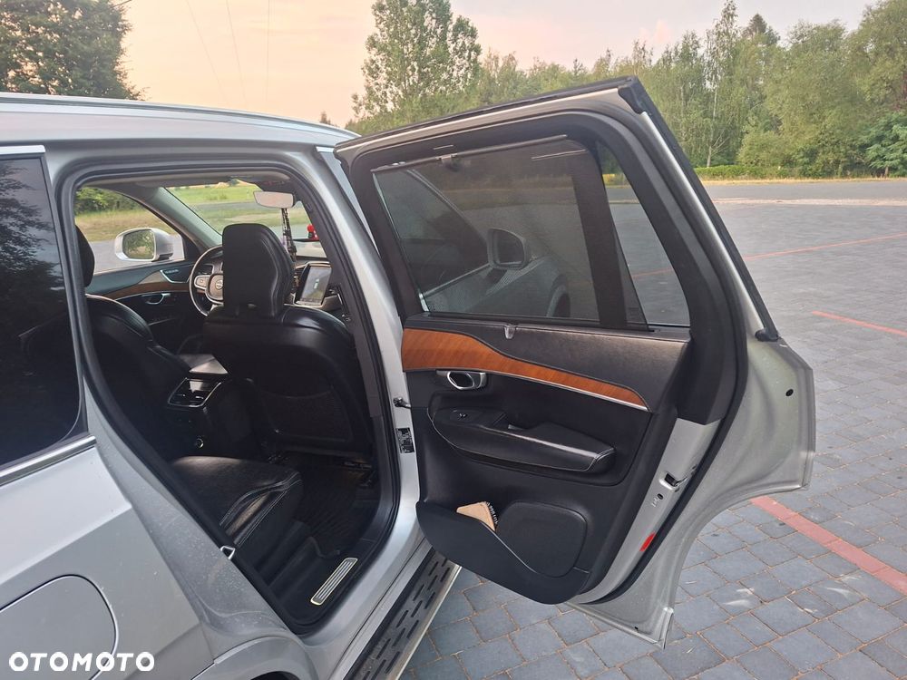 Volvo XC 90 - 11