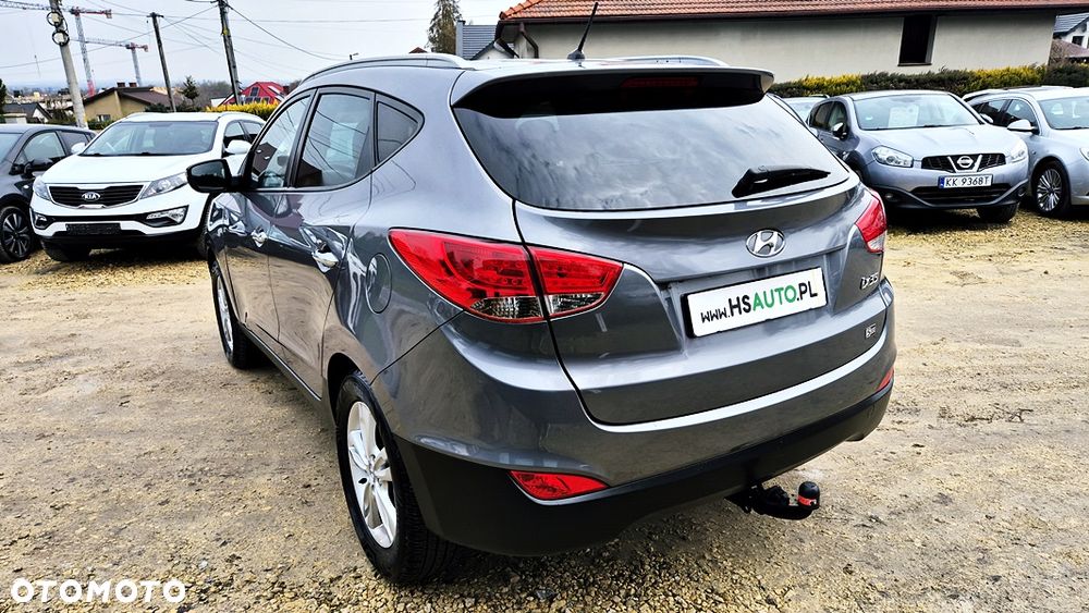 Hyundai ix35 2.0 Premium 2WD - 19