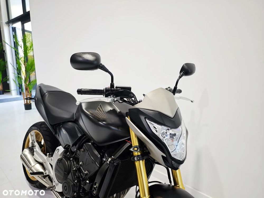 Honda Hornet - 9