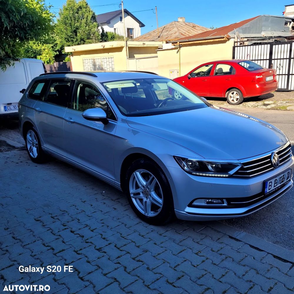 Volkswagen Passat 2.0 TDI DSG Comfortline - 5