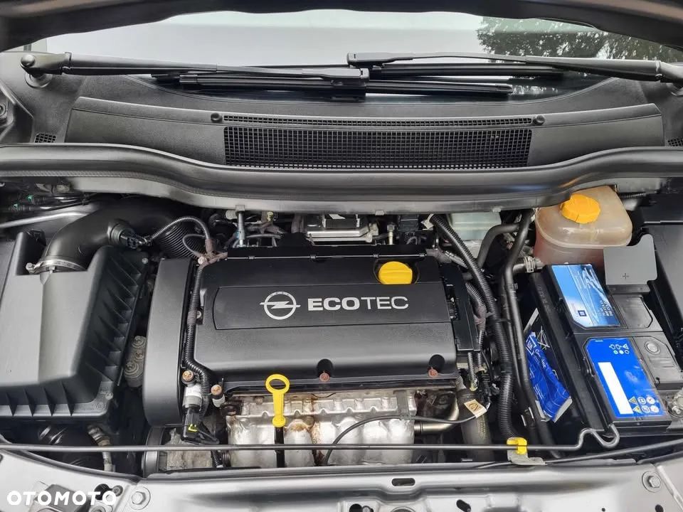 Opel Zafira - 19