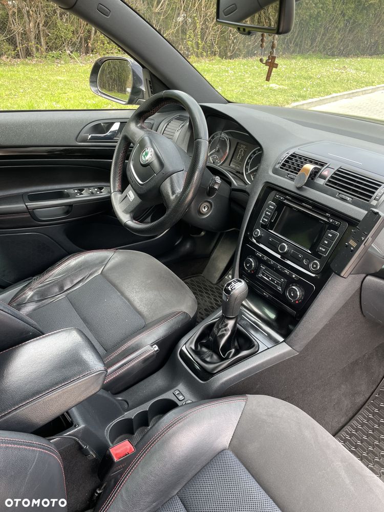 Skoda Octavia 2.0 TDI (Green tec) RS - 14