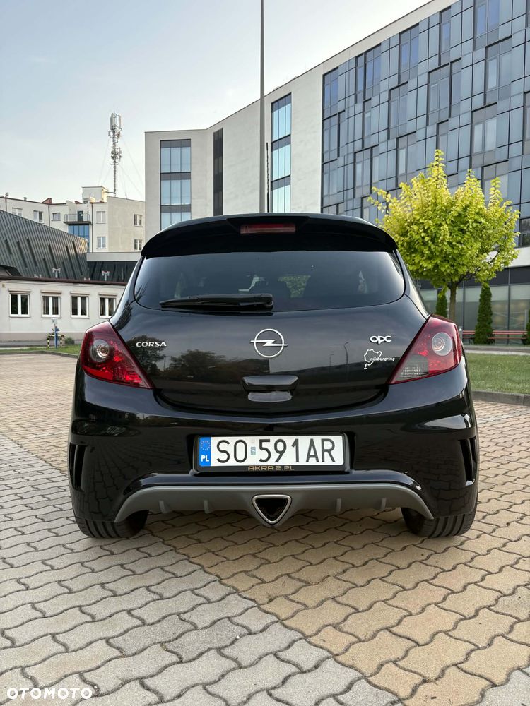 Opel Corsa 2010 photo 2