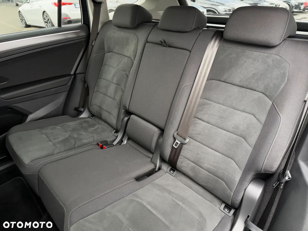 Volkswagen Tiguan Allspace 2.0 TDI 4Mot Elegance DSG - 29