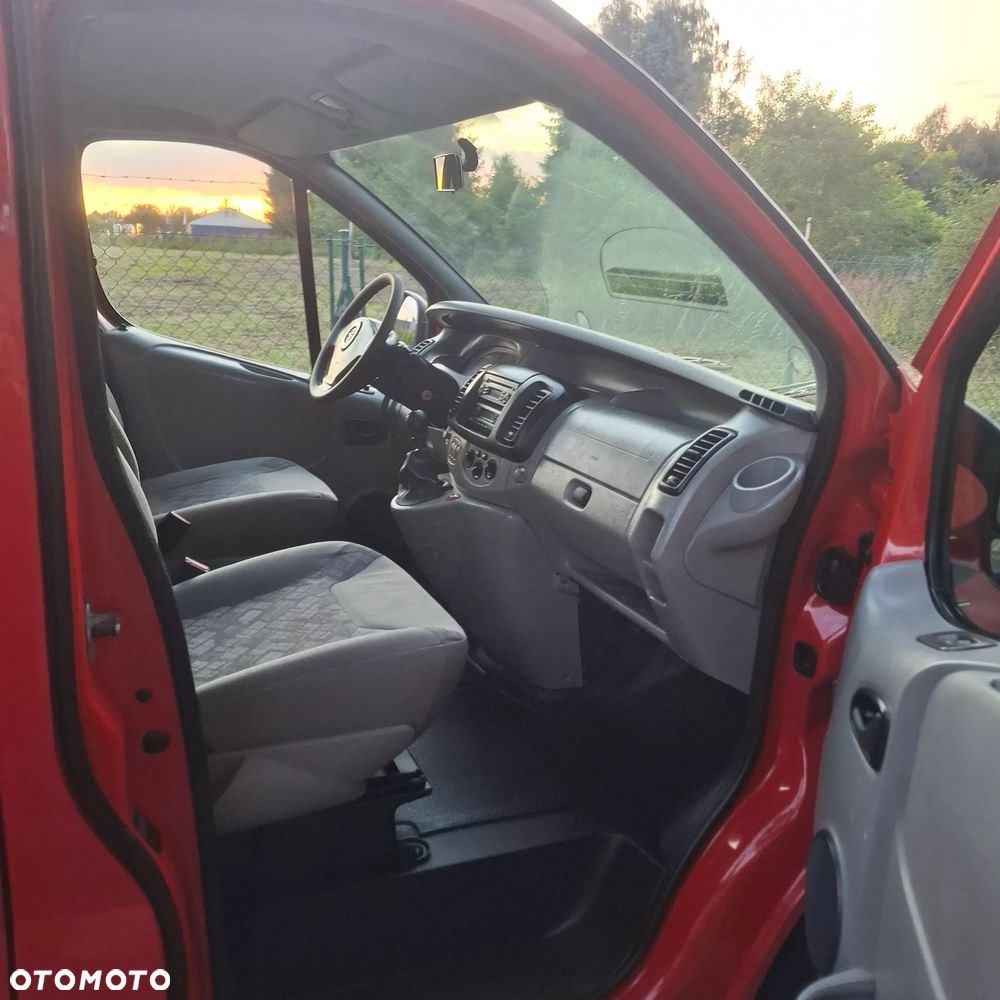 Opel Vivaro - 13