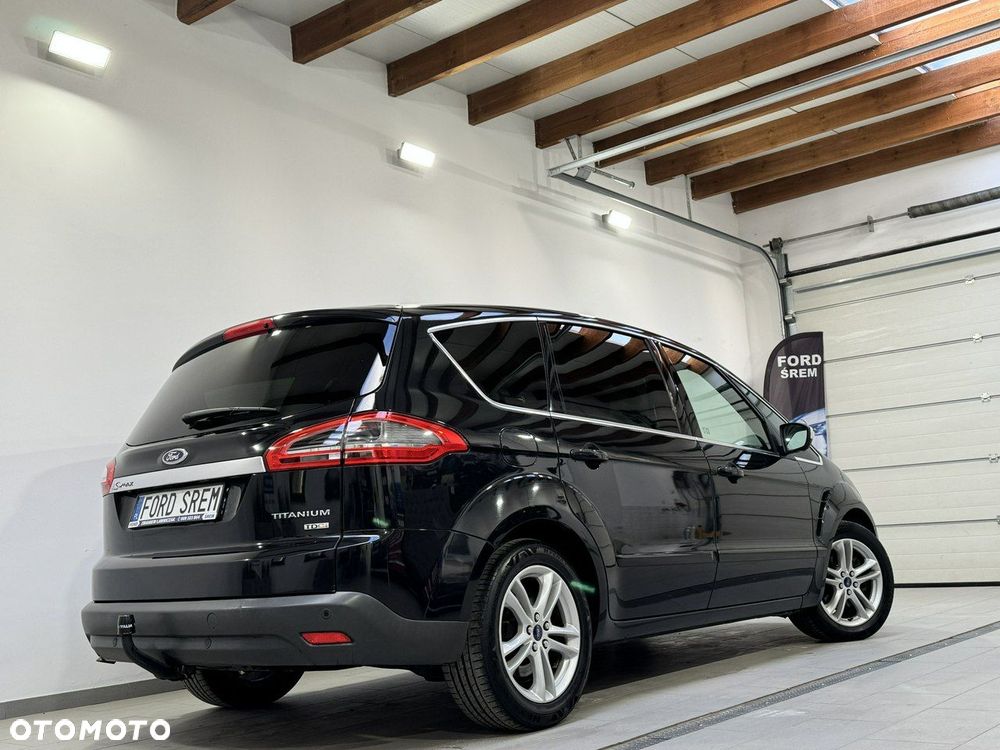 Ford S-Max - 8