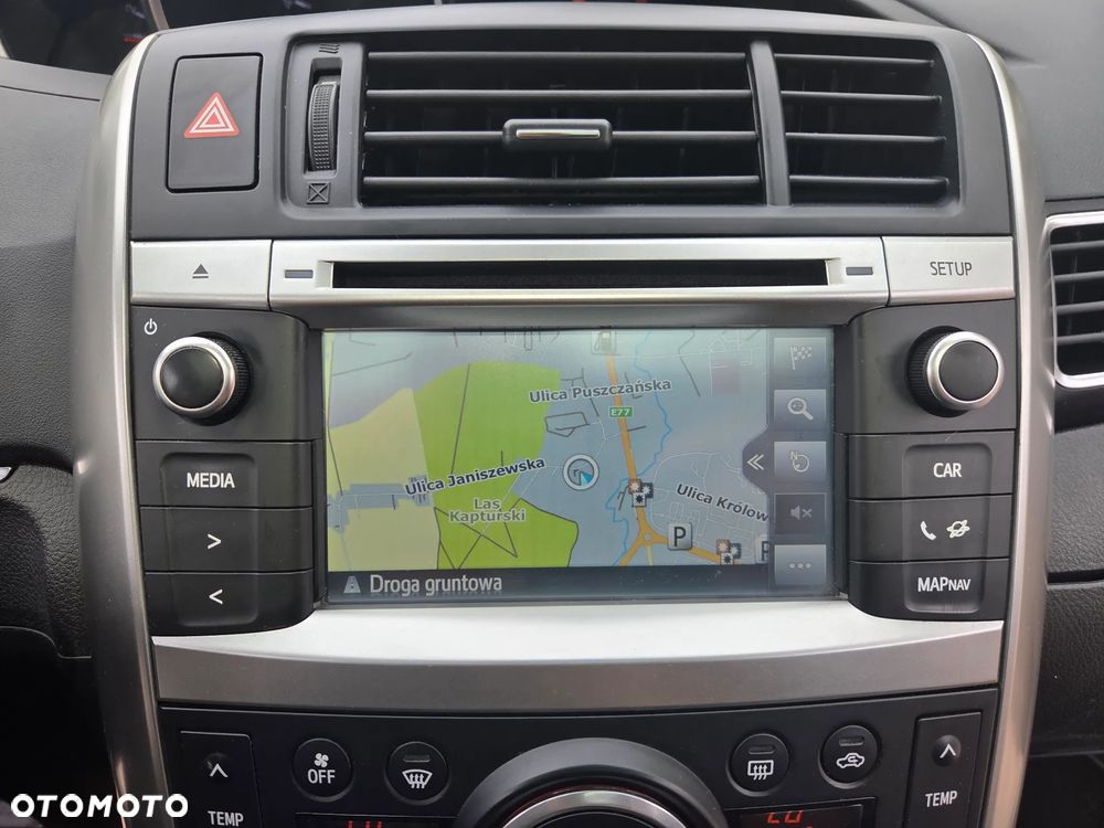 Toyota Verso 1.8 Premium - 12