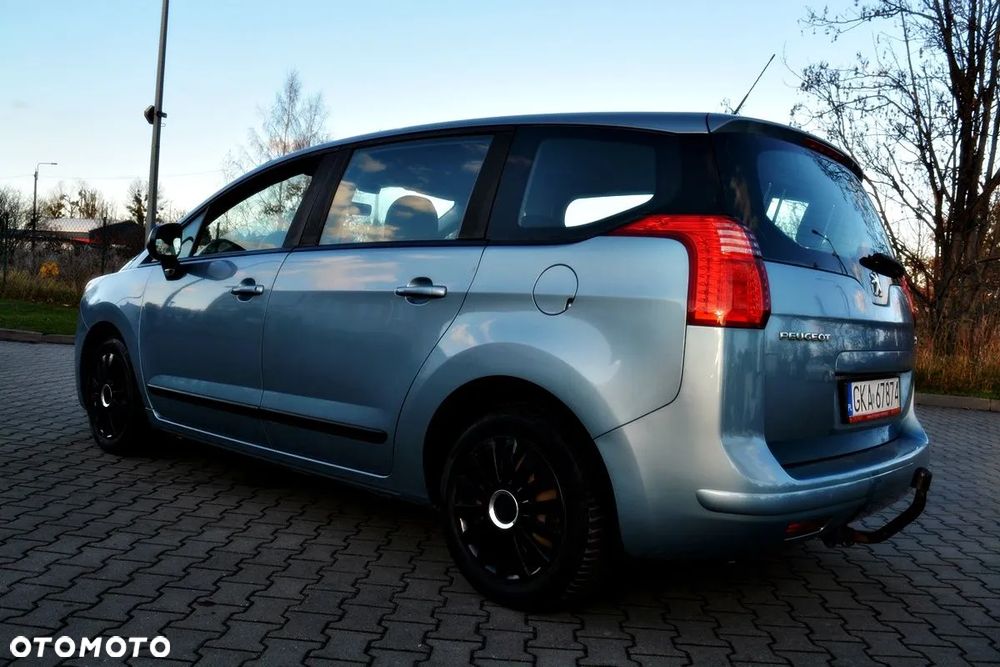 Peugeot 5008 1.6 Access 7os - 3