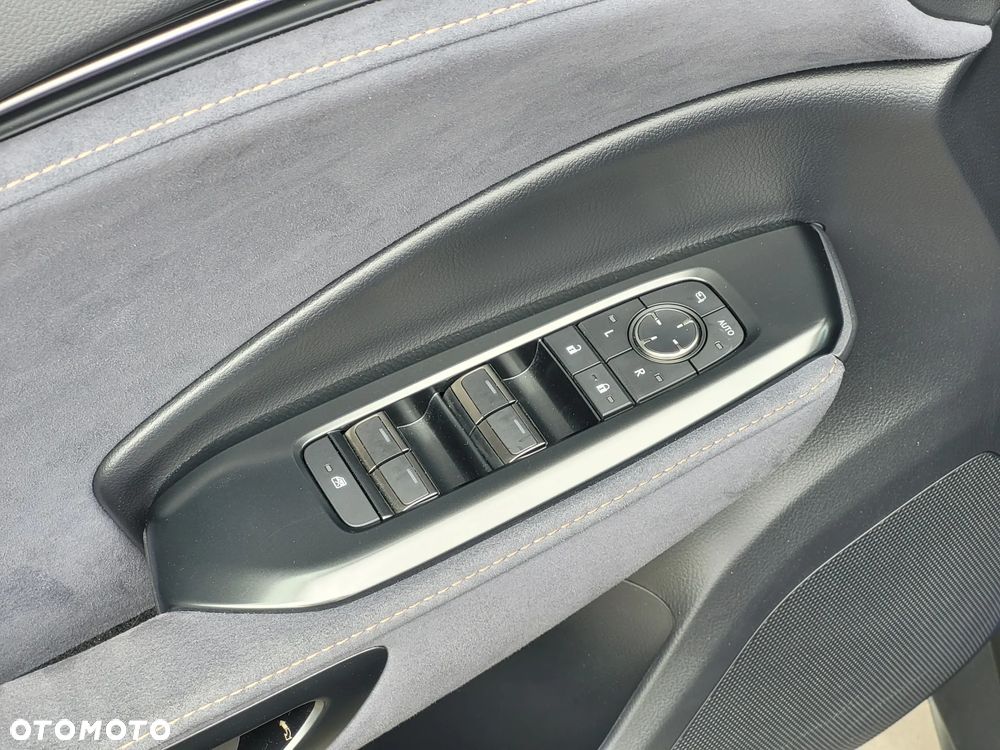 Lexus LBX 1.5 Hybrid Cool - 23