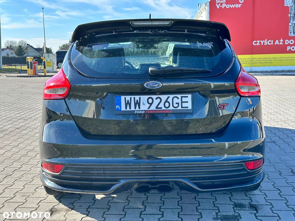 Ford Focus 2.0 EcoBoost ST - 6