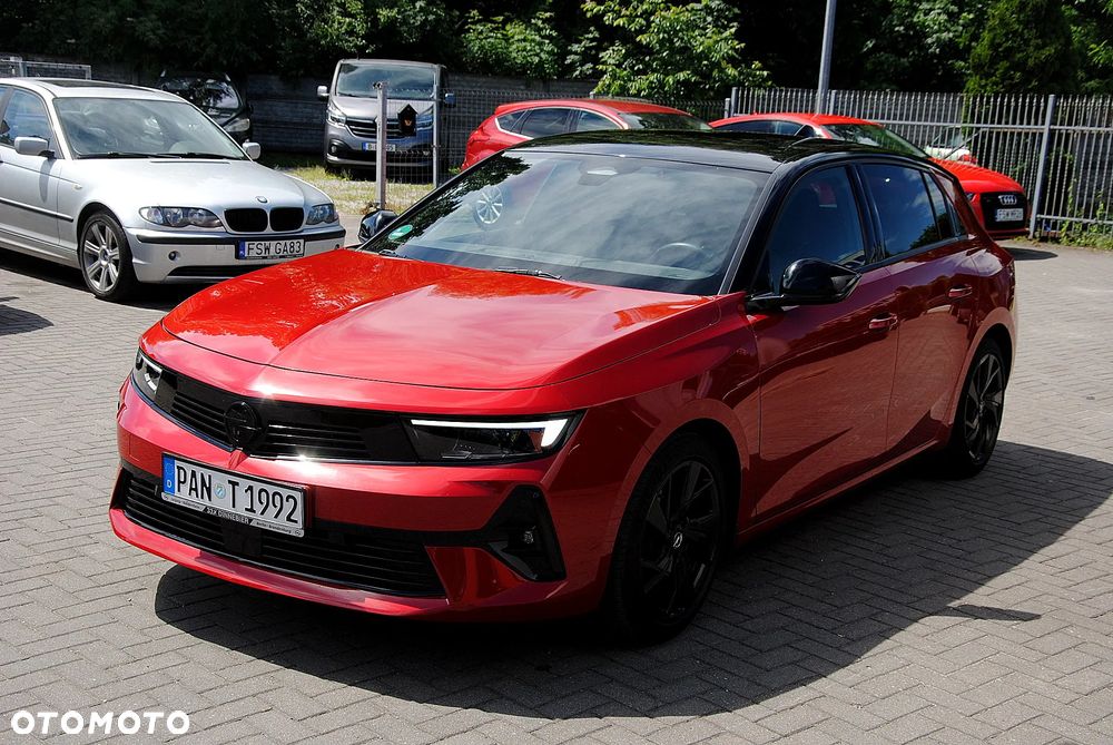 Opel Astra 1.2 Turbo GS Line - 1