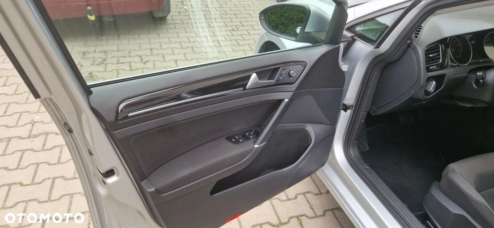 Volkswagen Golf 1.5 TSI BMT Evo Comfortline DSG - 19