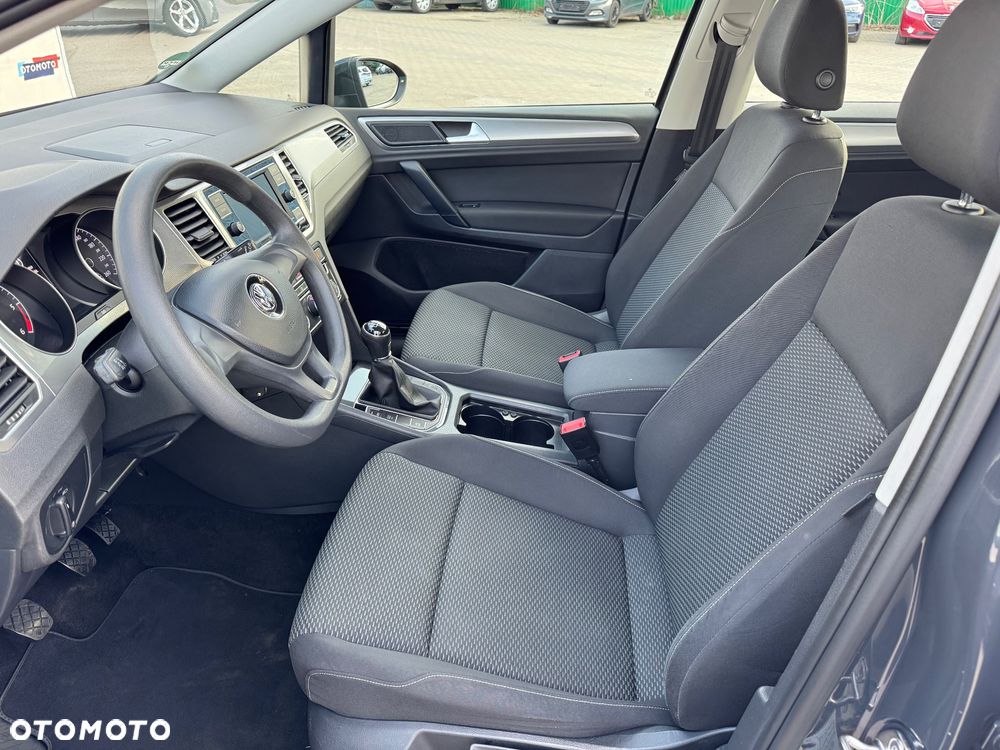 Volkswagen Golf Sportsvan - 16