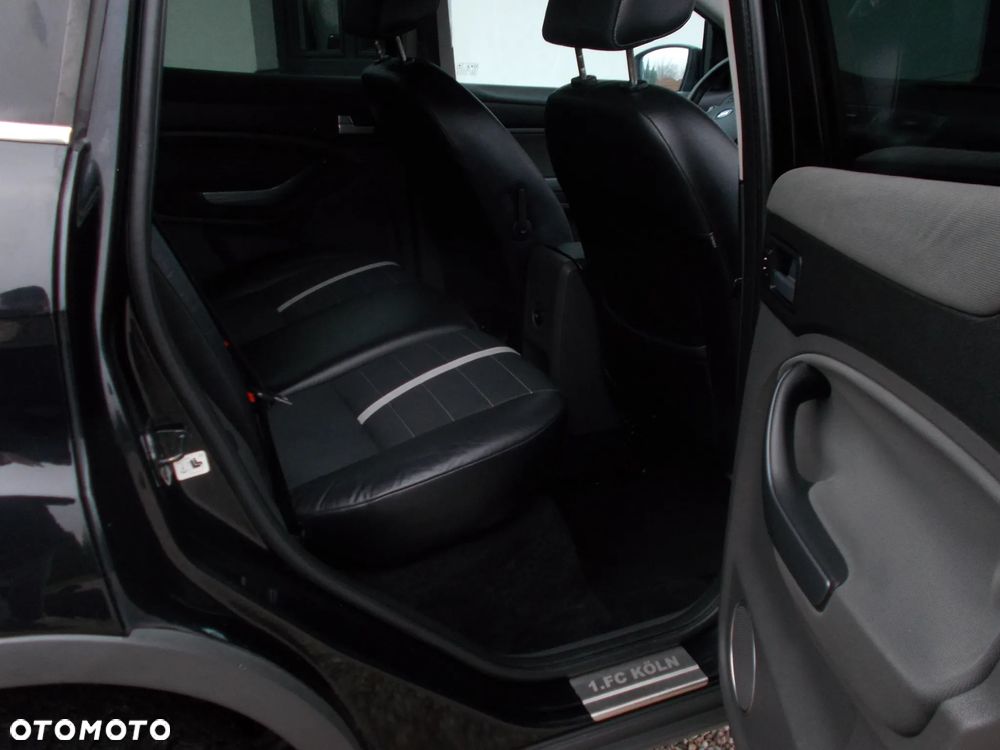 Ford Kuga 2.0 TDCi Titanium - 8