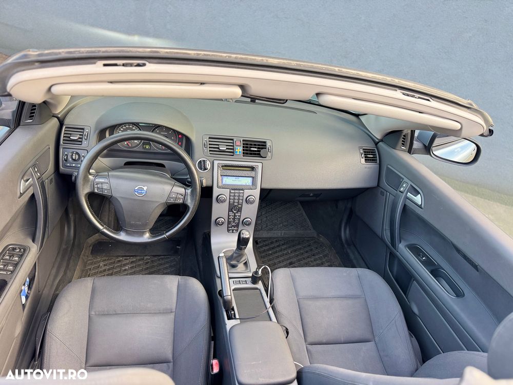 Volvo C70 2.0D Kinetic - 4