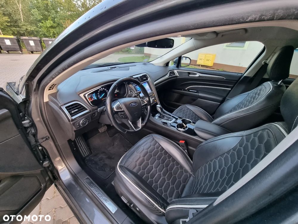 Ford Mondeo SW 2.0 Hybrid Vignale Plus - 19