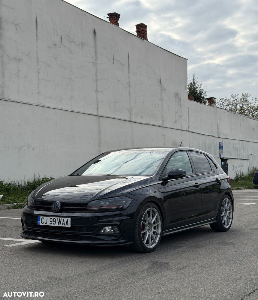 Volkswagen Polo 2.0 TSI DSG GTI - 5