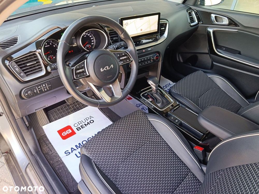 Kia XCeed 1.5 T-GDI L DCT - 10