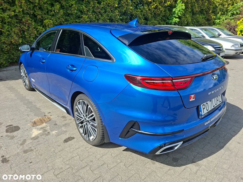 Kia ProCeed - 4