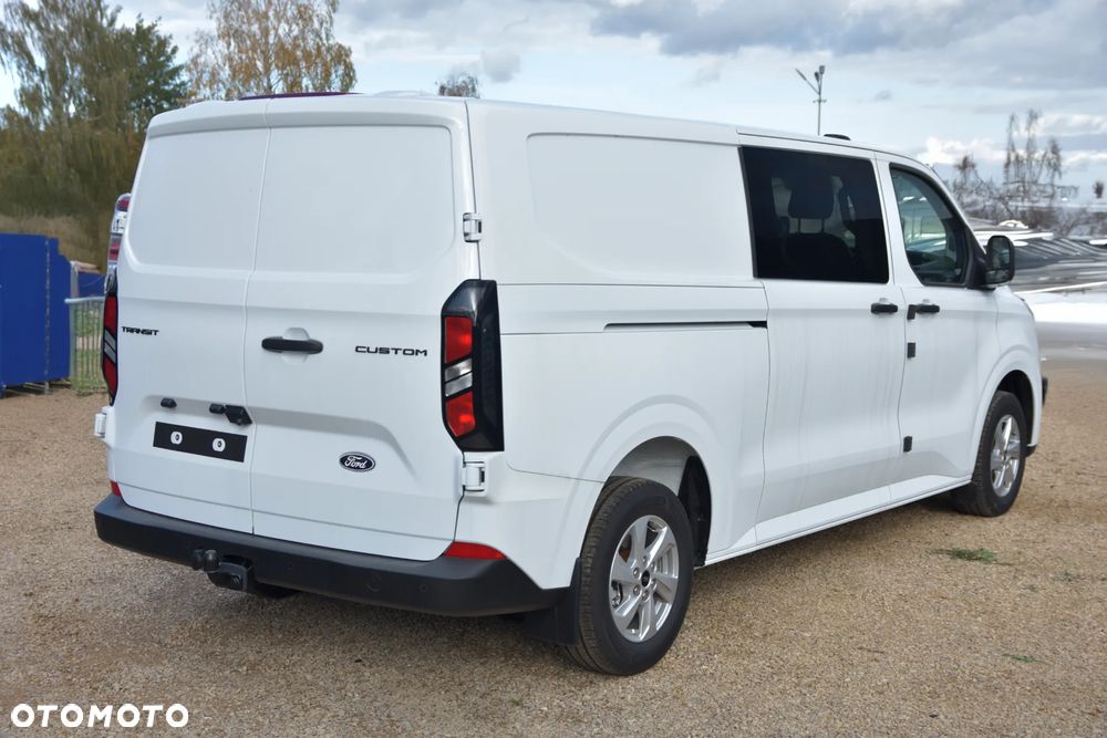 Ford Transit Custom Trend Furgon Brygadówka L2H1 136KM - 4