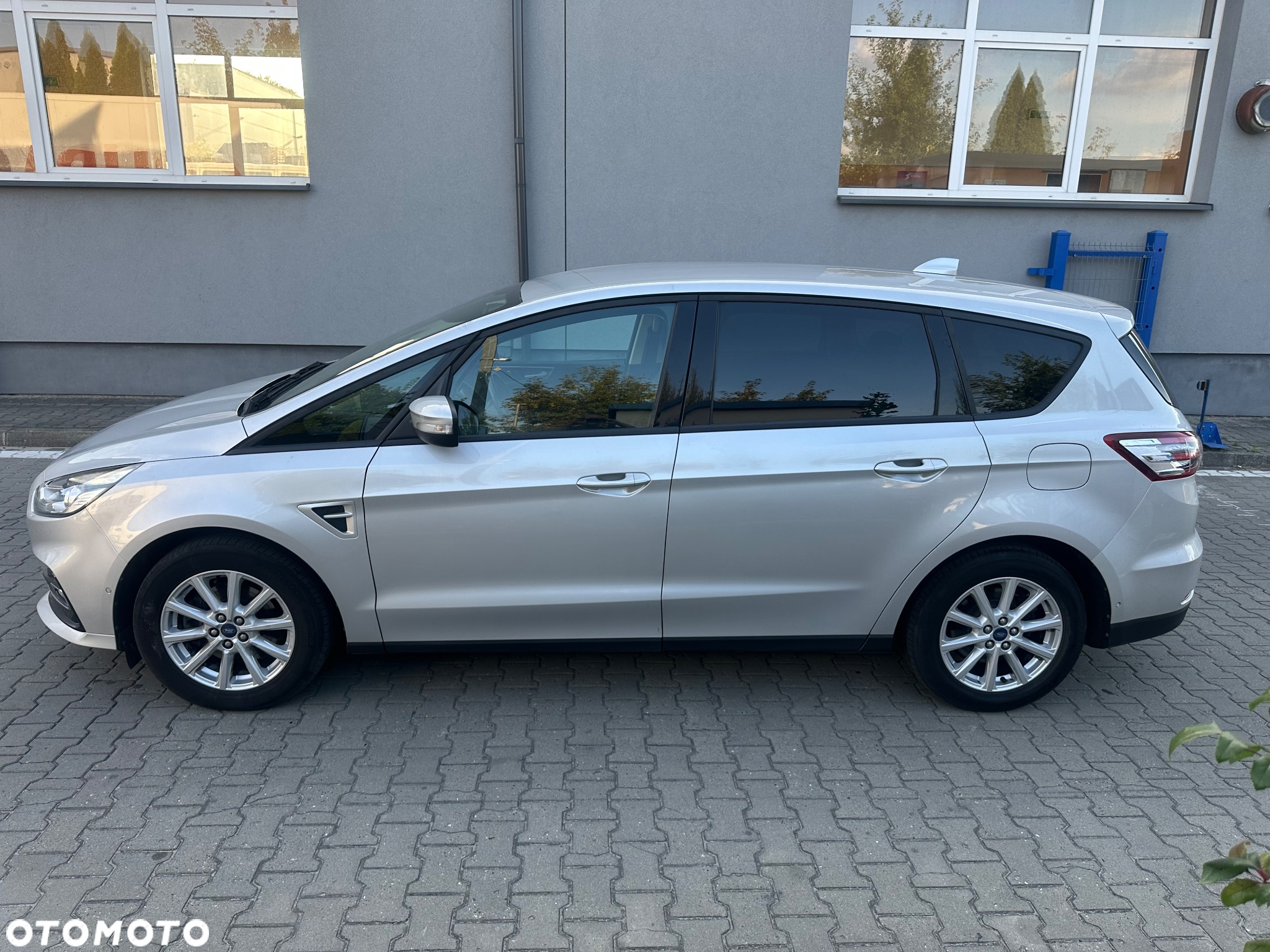 Ford S-Max 2.0 EcoBlue Titanium - 8