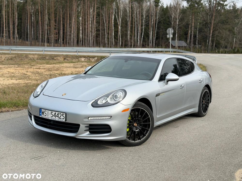 Porsche Panamera S E-Hybrid - 2