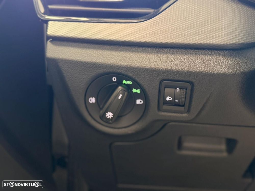 Skoda Kamiq 1.0 TSI Ambition - 20