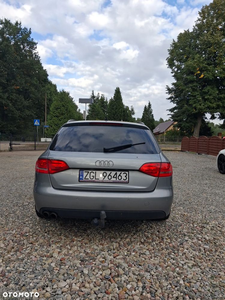 Audi A4 Avant - 6