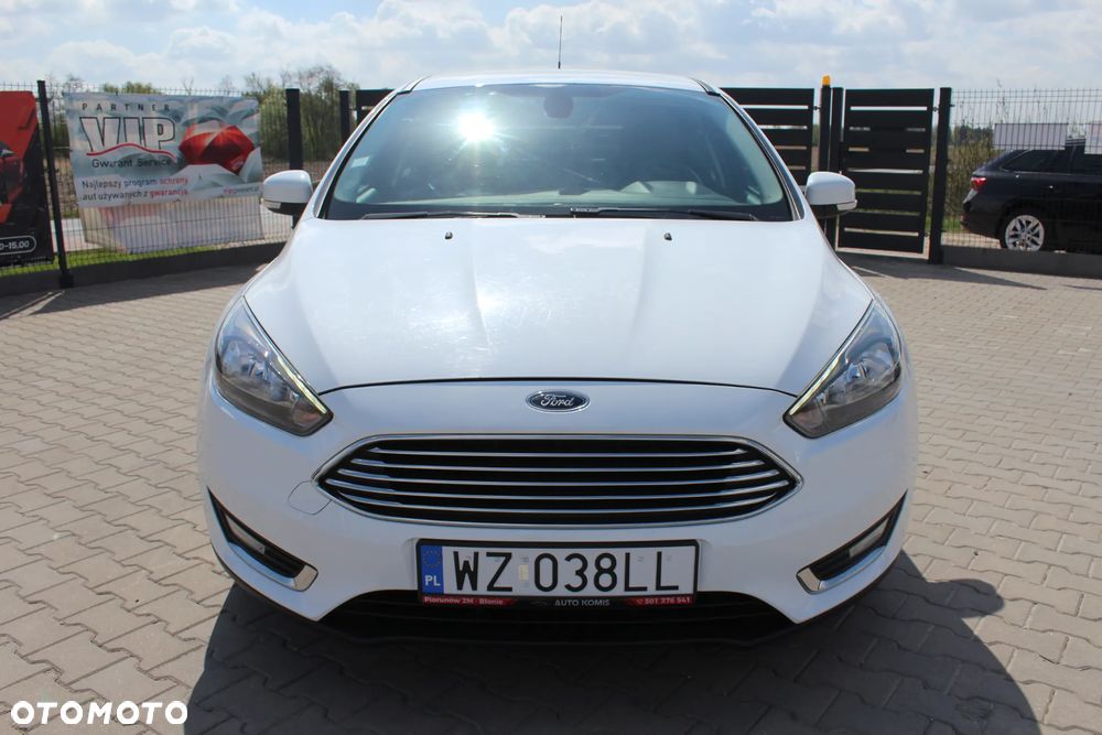 Ford Focus 1.0 EcoBoost Titanium - 29