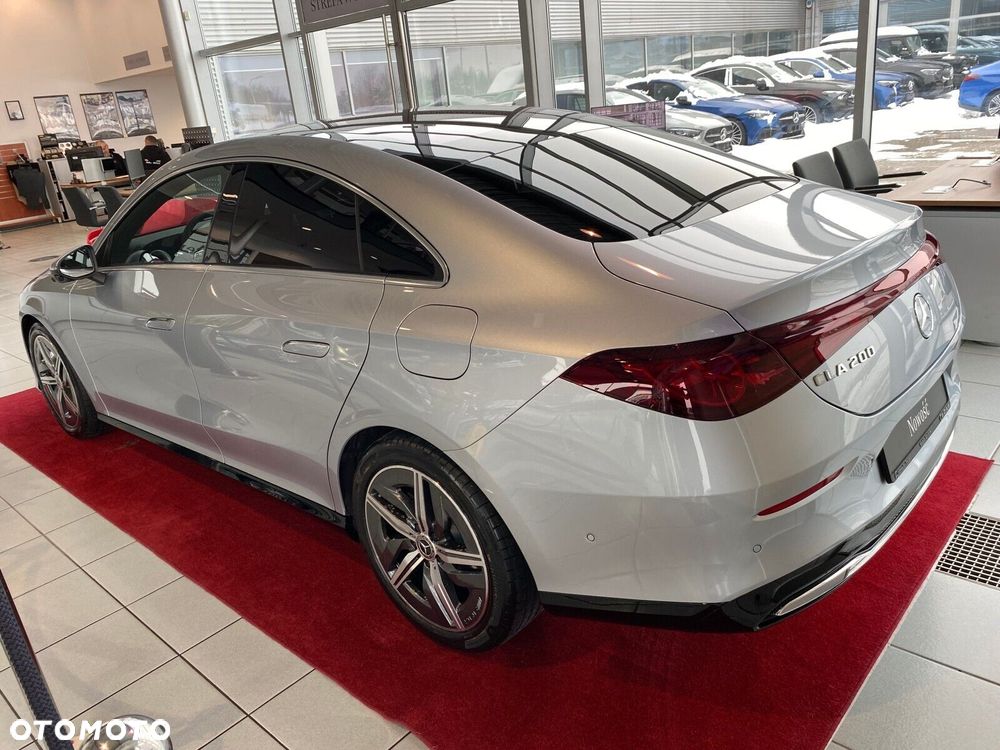 Mercedes-Benz CLA - 2