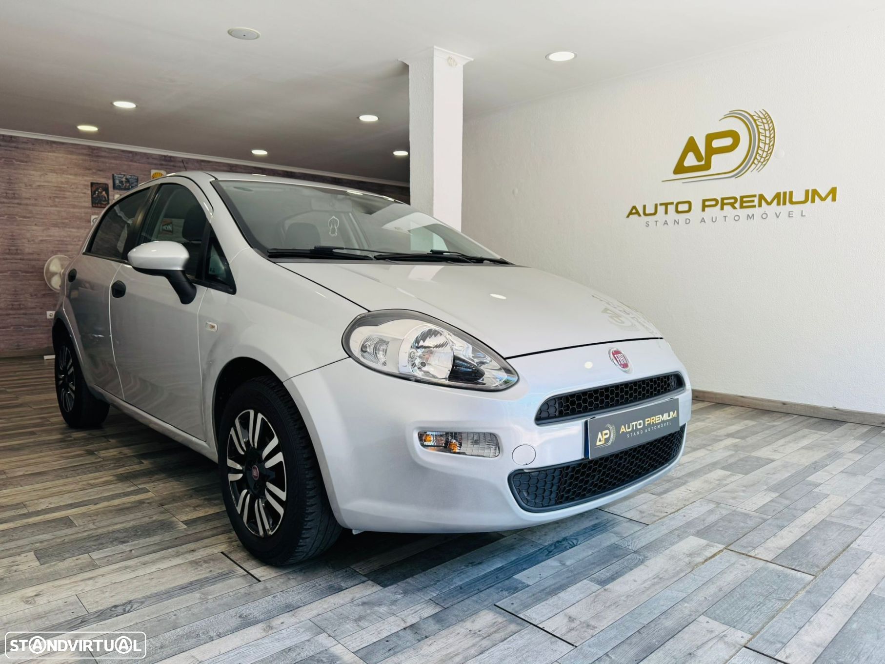 Fiat Punto 1.2 Lounge S&S - 1