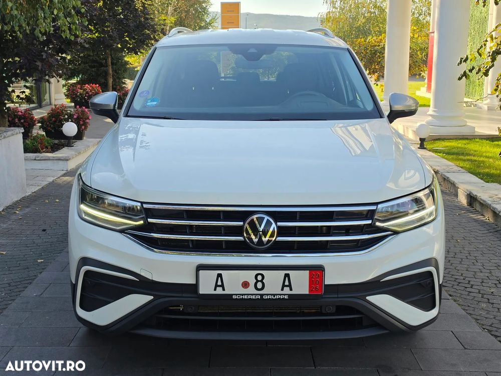 Volkswagen Tiguan - 35