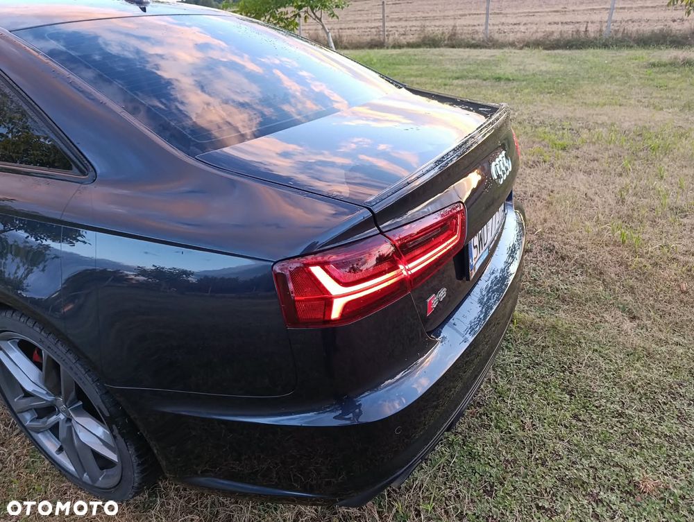 Audi S6 Limousine - 15
