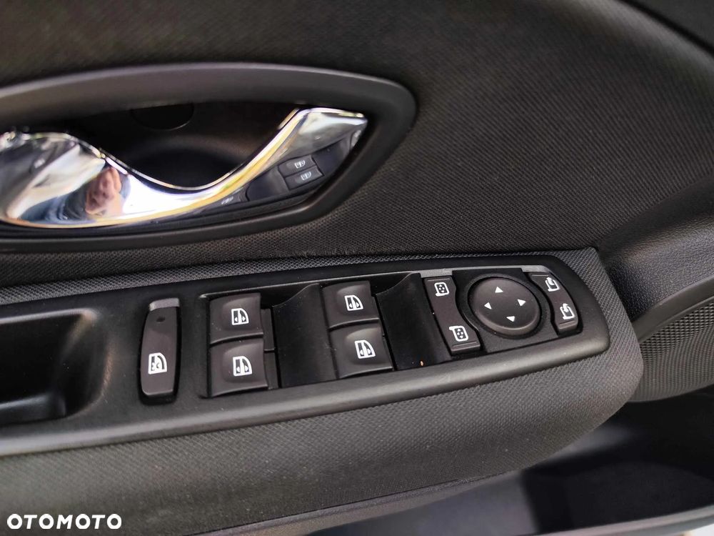 Renault Megane Grandtour ENERGY TCe 115 Start & Stopp LIMITED - 32