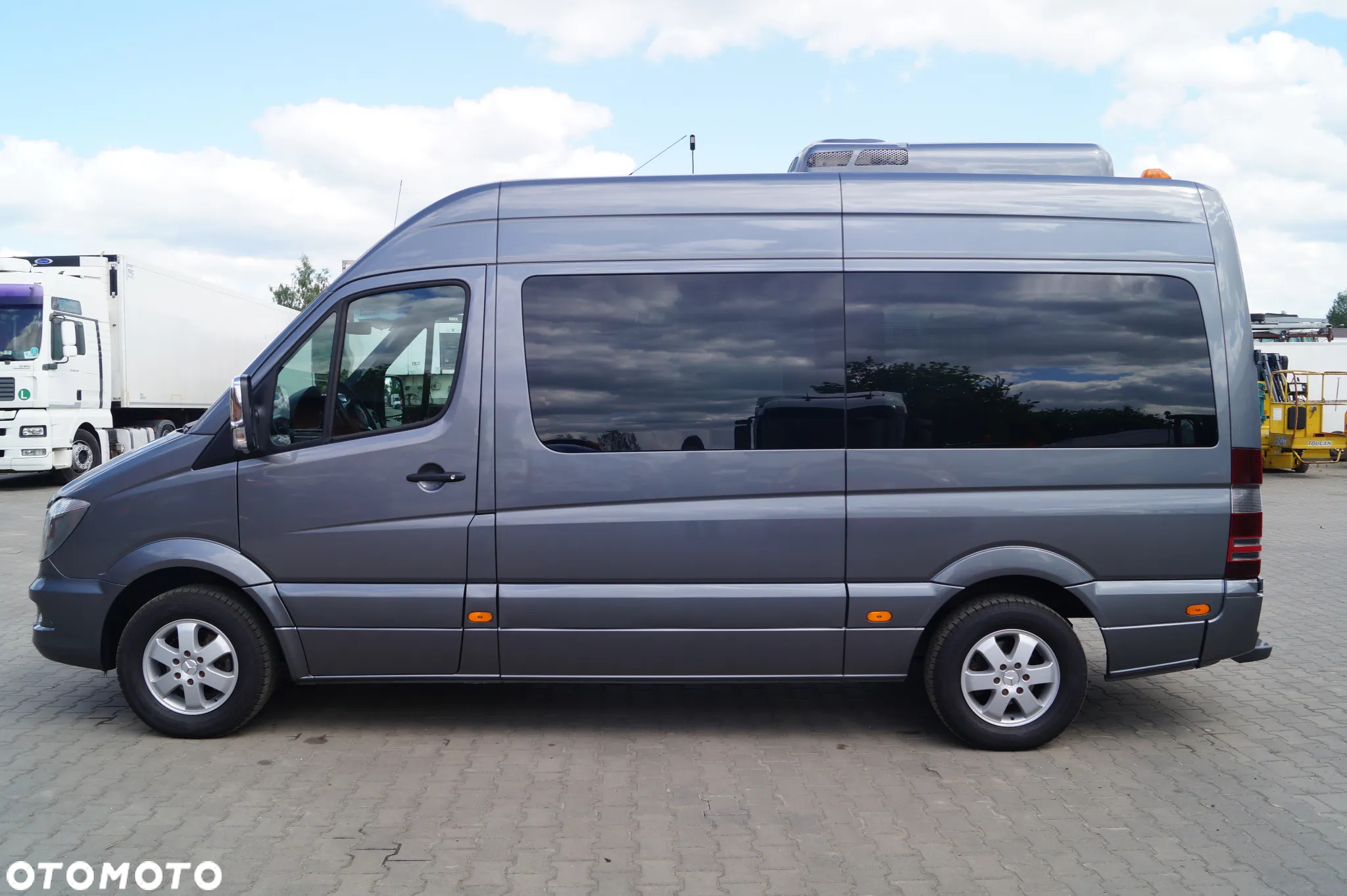 Mercedes-Benz Sprinter - 7
