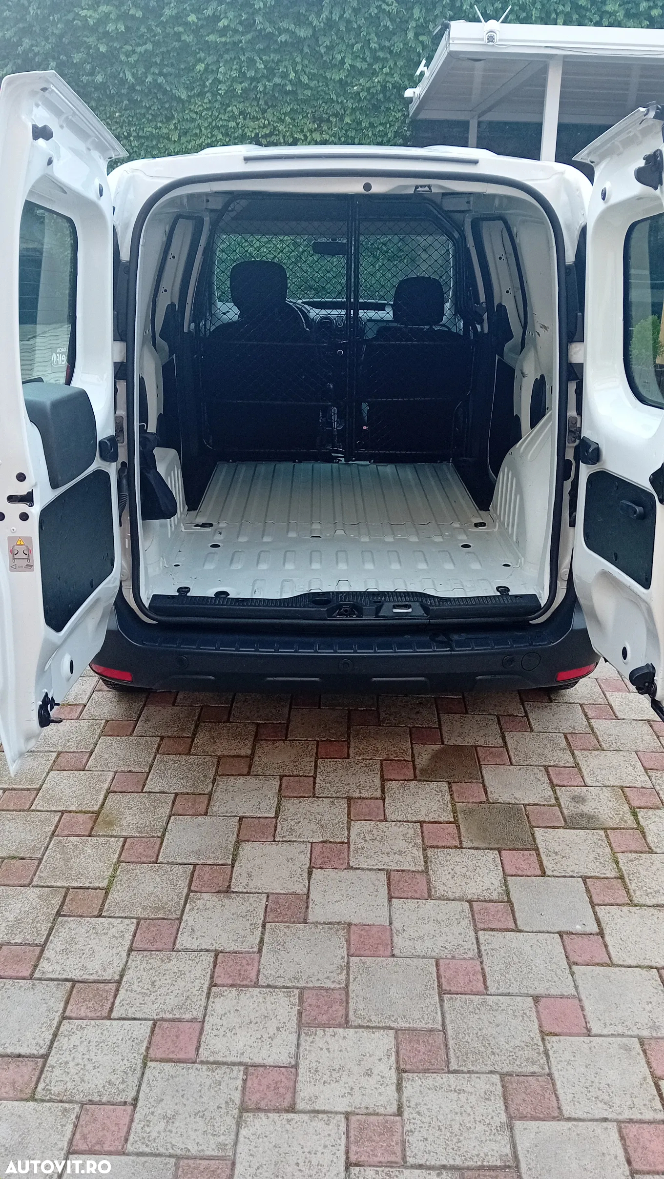 Dacia Dokker 1.6 SCe Laureate - 10