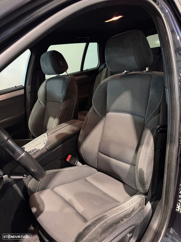 BMW M550d xDrive Touring Sport-Aut. - 38