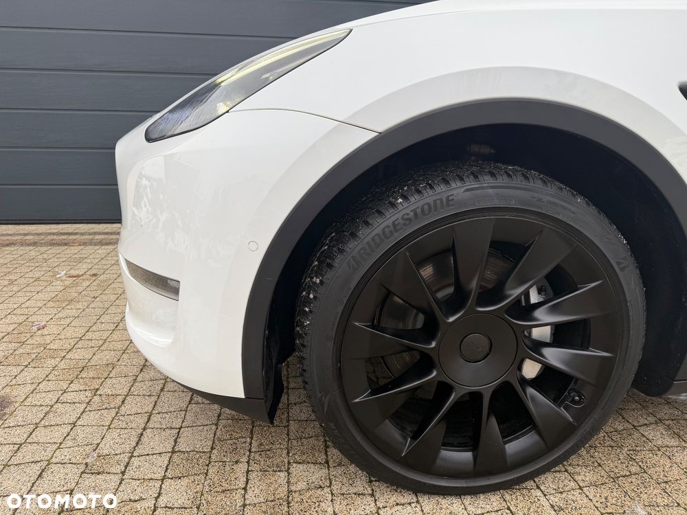 Tesla Y Long Range Dual Motor AWD - 19