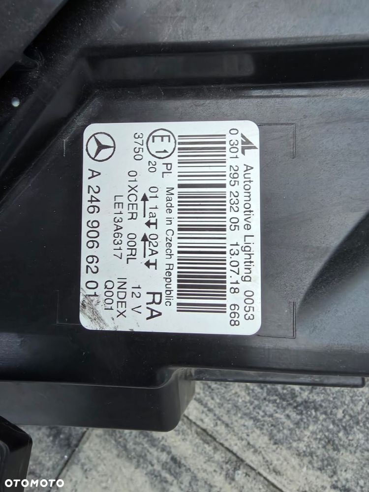 mercedes b klasa w246 246 lift lampa prawa przód full led performance a2469066201 - 12