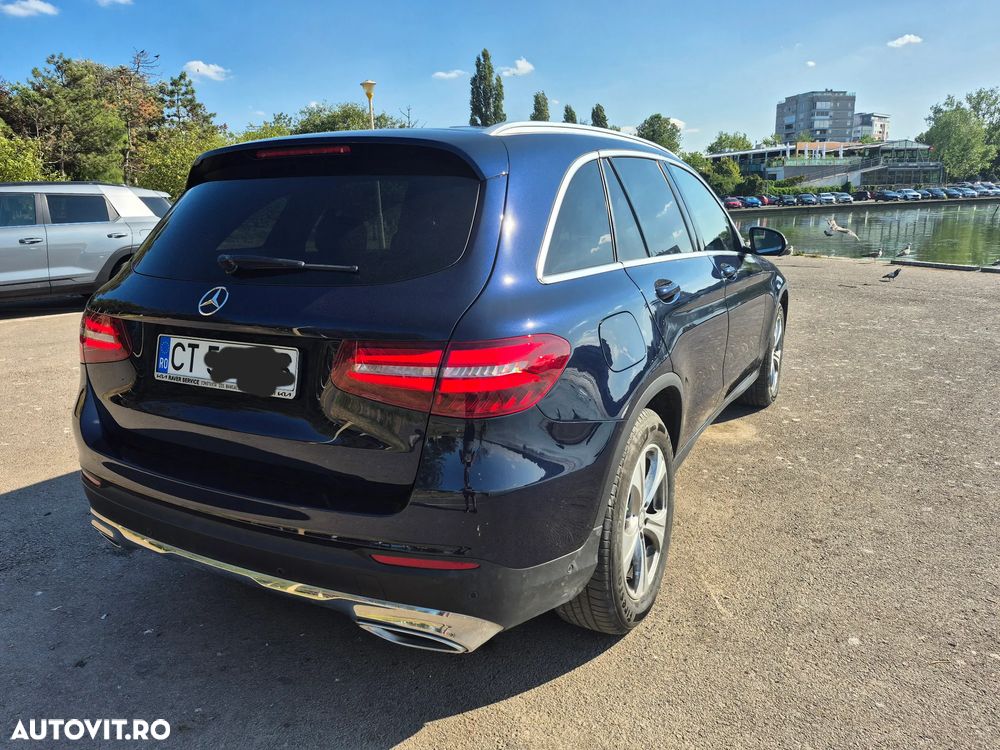 Mercedes-Benz GLC 220 d 4Matic 9G-TRONIC AMG Line - 5