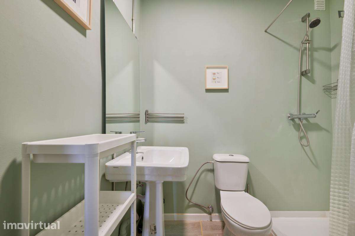 Quarto - localizado em Marquês de Pombal Lisbon - Grande imagem: 3/25
