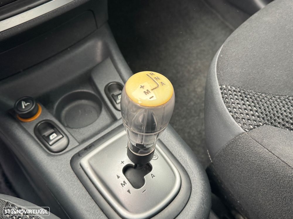 Citroën C2 1.4 VTR Sensodrive - 17