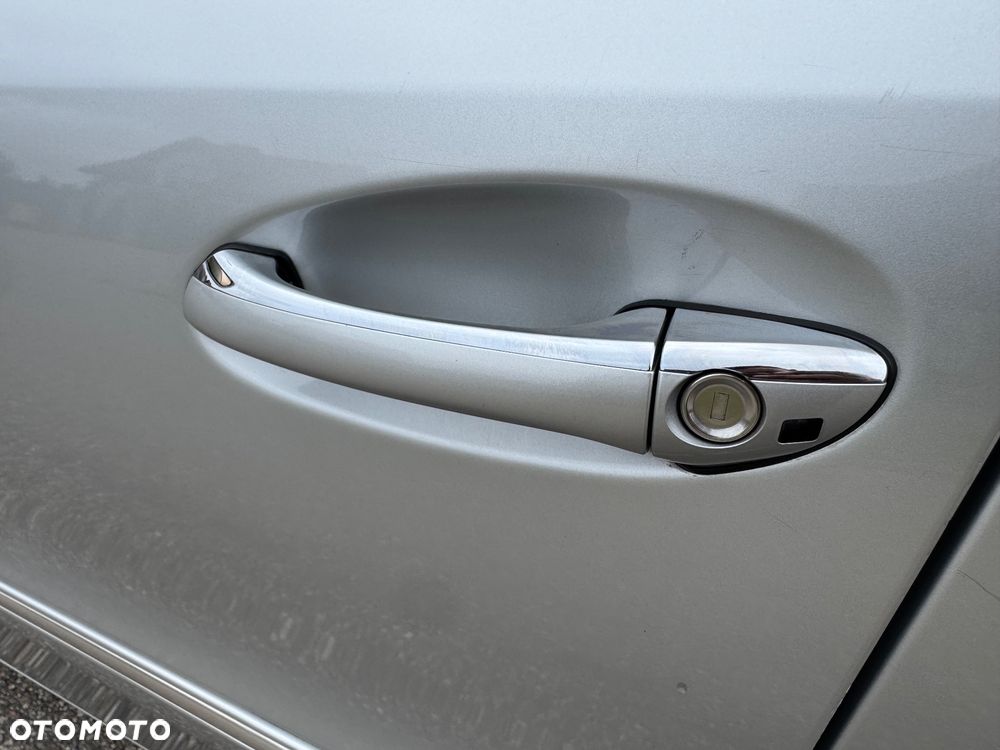 Mercedes-Benz Klasa E 200 Kompressor Automatik Avantgarde Sport Edition - 22