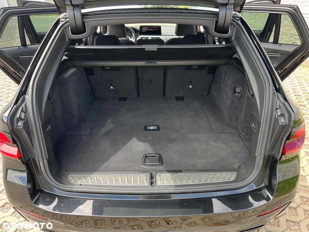 BMW Seria 5 - 12